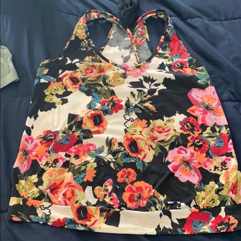 Floral top